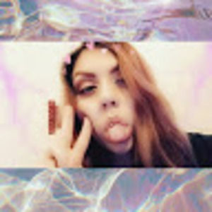 Meet your Posher, Selena